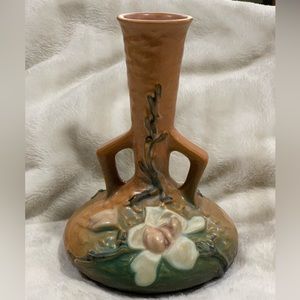 Roseville Magnolia 1943 Vintage Art Pottery Brown Ceramic Vase 179-7